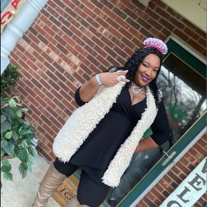 Meet your Posher, Tierra